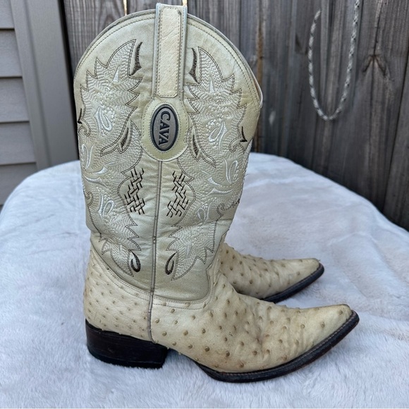 Vintage Cava Cream Cowboy Boots with Ostrich leather Size US 8 - Picture 1 of 16